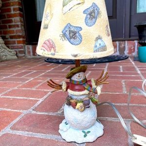 Snowman Lamp